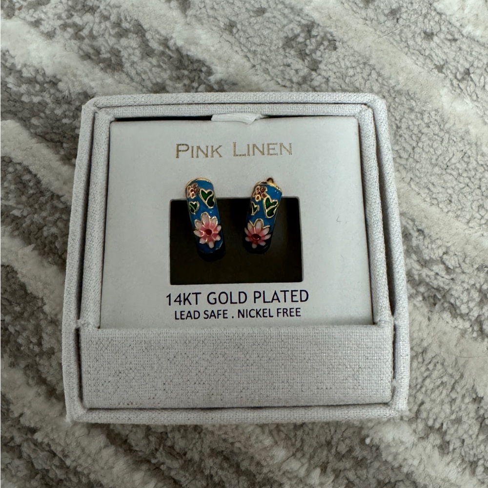 Pink Linen 14KT gold plated blue huggie Japanese style earrings
